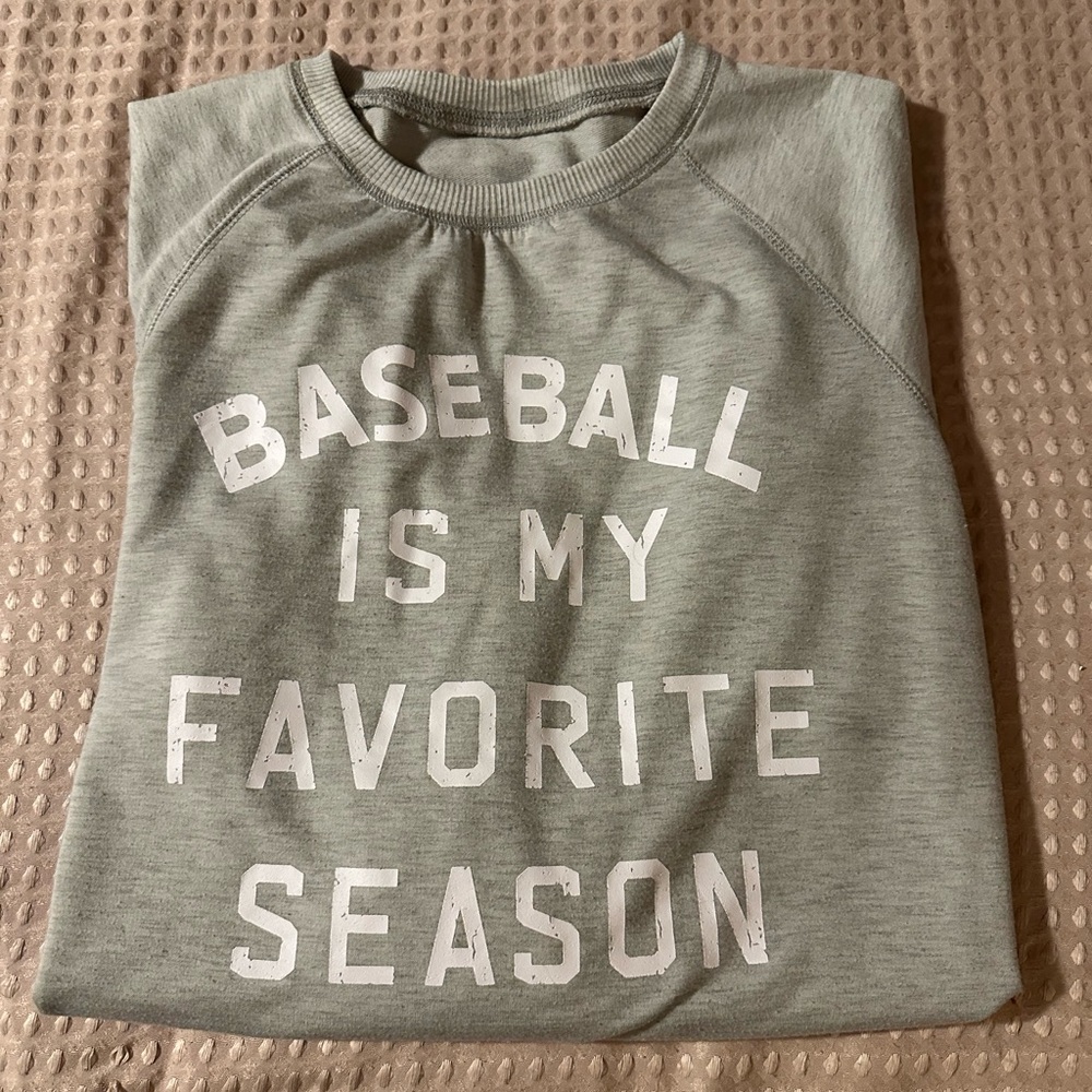 Baseball is my favorite season sweatshirt BN women’s sz med
